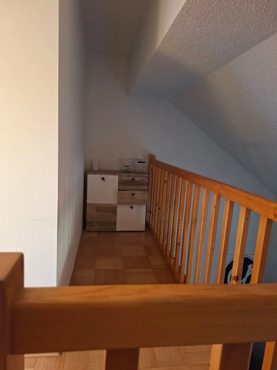 Wohnung mit gr. Balkon und Galerie – pohled 3