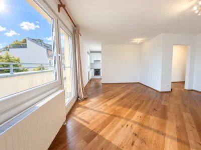 Helle 2,5-Zimmer-Wohnung mit Terrasse in ruhiger Lage – Bild 2