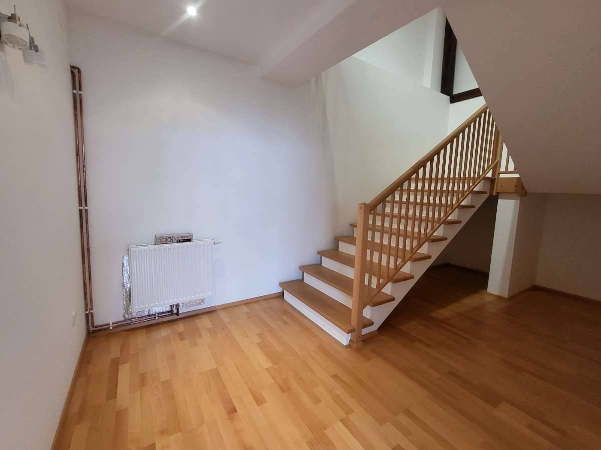 Modernes Arbeiten in historischem Ambiente auf 102 m² - Ansicht 2