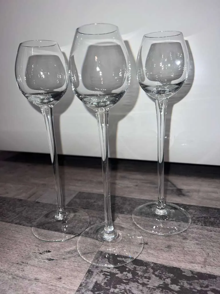 Glas - Gläser Set - 3-teilig Eierlikör Gläser - Likörgläser / Schnapsgläser / Edelbrandgläser / Stamperl mit Stiel, € 10,- (8700 Leoben)