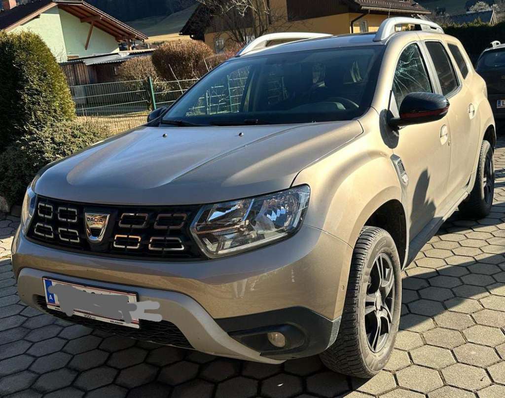 (verkauft) Dacia Duster dCi 115 S&S 4WD Charisma SUV / Geländewagen