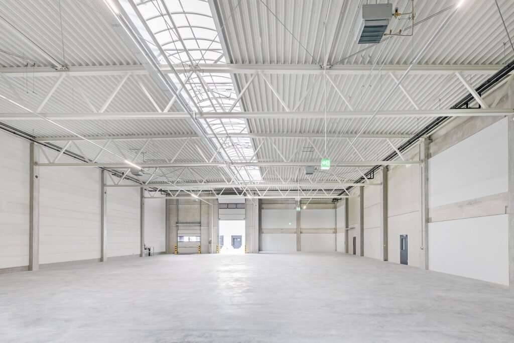 Lagerhalle 1280 m² mit Büro 490 m² in 1230 Wien mieten Gewerbeobjekt - Ansicht 3