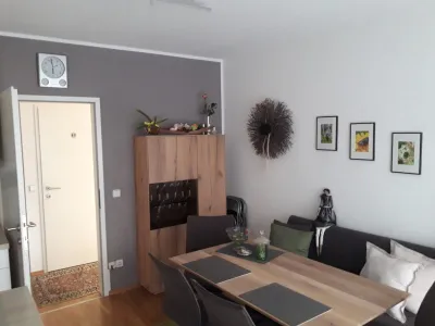 Attraktive 2 Zimmer Erdgeschoß-Wohnung im Zentrum von Brunn am Gebirge zu vermieten, photo 1