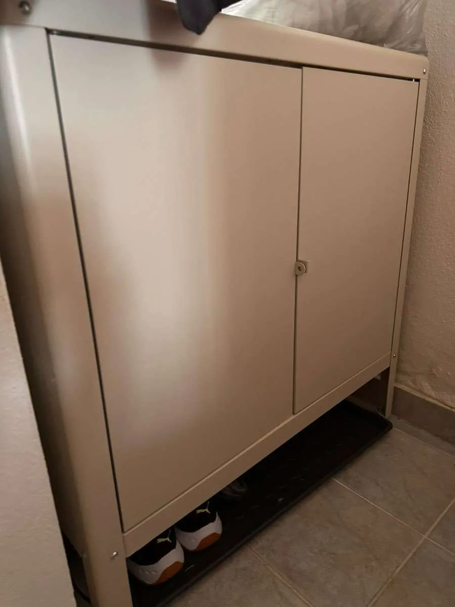 IKEA Schuhschrank Metall, € 20,- (4400 Steyr)