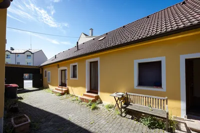 Gewerbeimmobilie kaufen in Baden – 4 001 m², € 600.000 – Bild 11 von 12