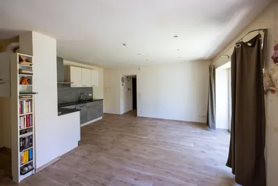 Gewerbeimmobilie kaufen in Baden – 4 001 m², € 600.000 – Bild 4 von 12
