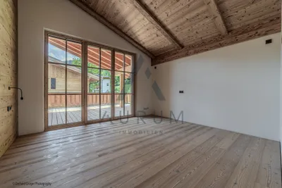 4-Zimmer-Wohnung mieten in Kitzbühel – 157 m², € 5.080 – Bild 4 von 9