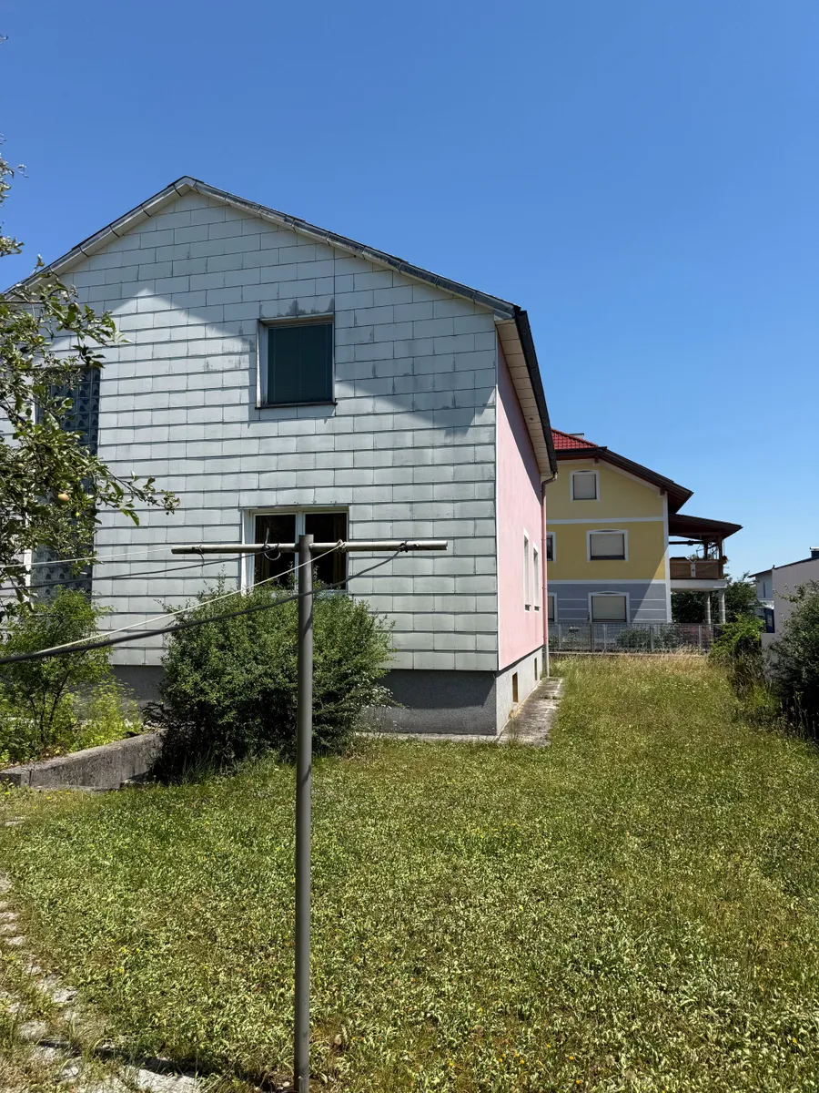 Wohnhaus in sonniger Siedlungslage - Ansicht 3