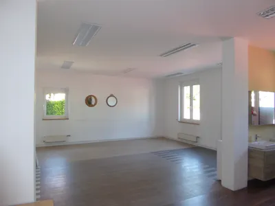 Gewerbeimmobilie kaufen in Steyr-Land – 234 m², € 330.000 – Bild 9 von 11