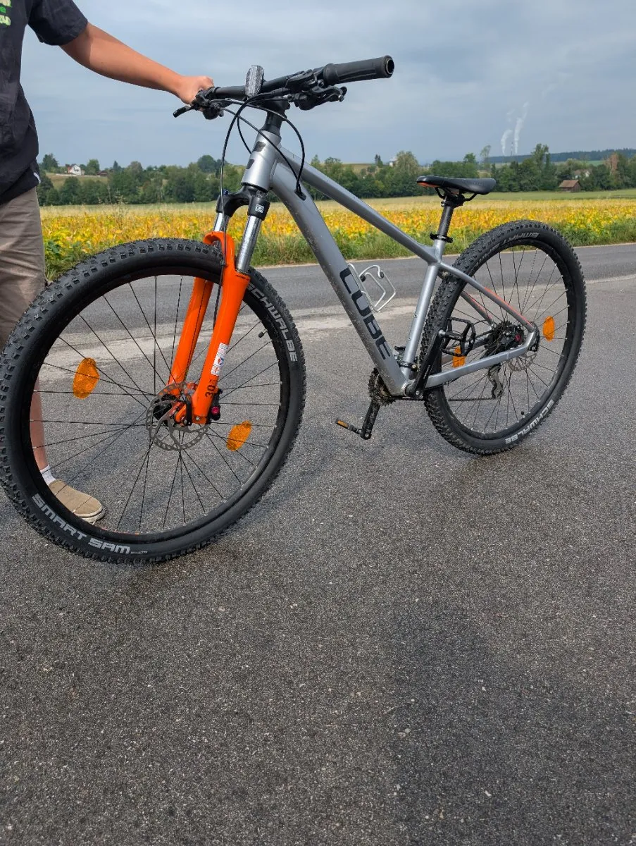 Cube AIM RACE super Zustand neu serviciert, € 400,- (4861 Aurach am Hongar)
