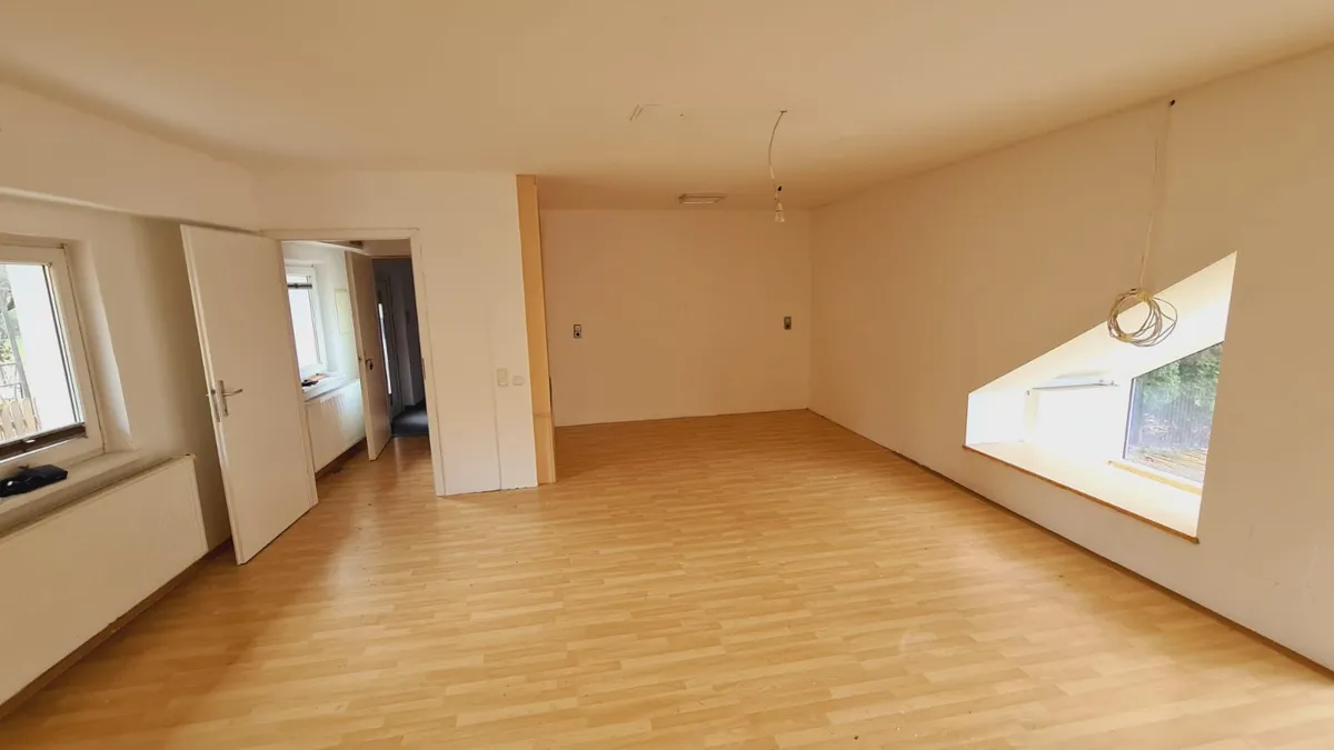 Wohnung teilmöbliert inkl. Küche und Gartenanteil zu vermieten - Ansicht 3