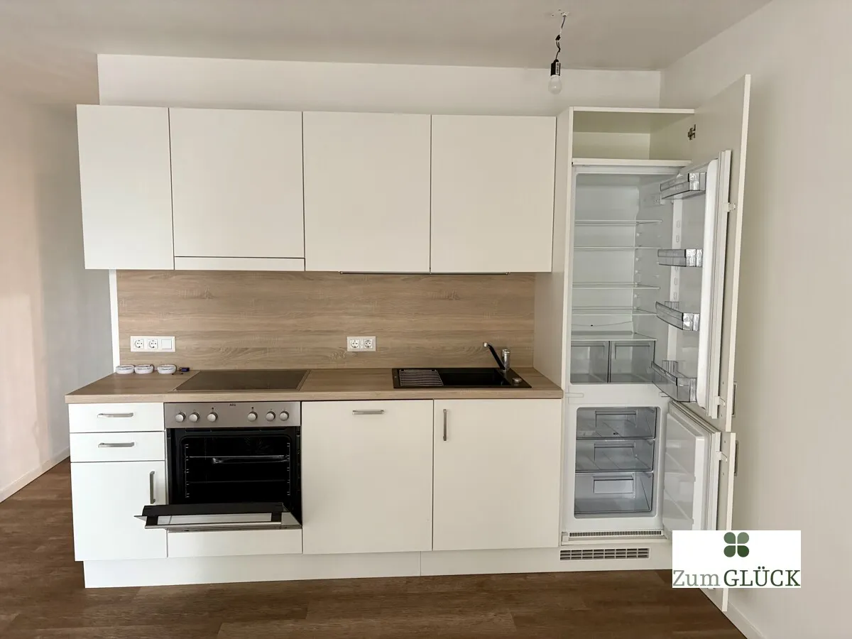 ZumGLÜCK * 2-Zi-Wohnung mit Balkon * inkl. Parkplatz * Provisionsfrei - Widok 3