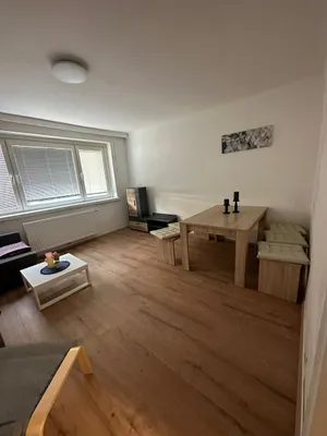 2-Zimmer-Wohnung mieten in Wien – 42 m², € 1.000 – Bild 2 von 12