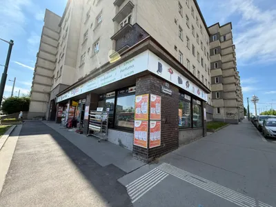Gewerbeimmobilie mieten in Wien – 140 m², € 1.979