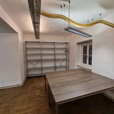 1-Zimmer-Gewerbeimmobilie mieten in Wien – 22 m², € 462 – Bild 2 von 9