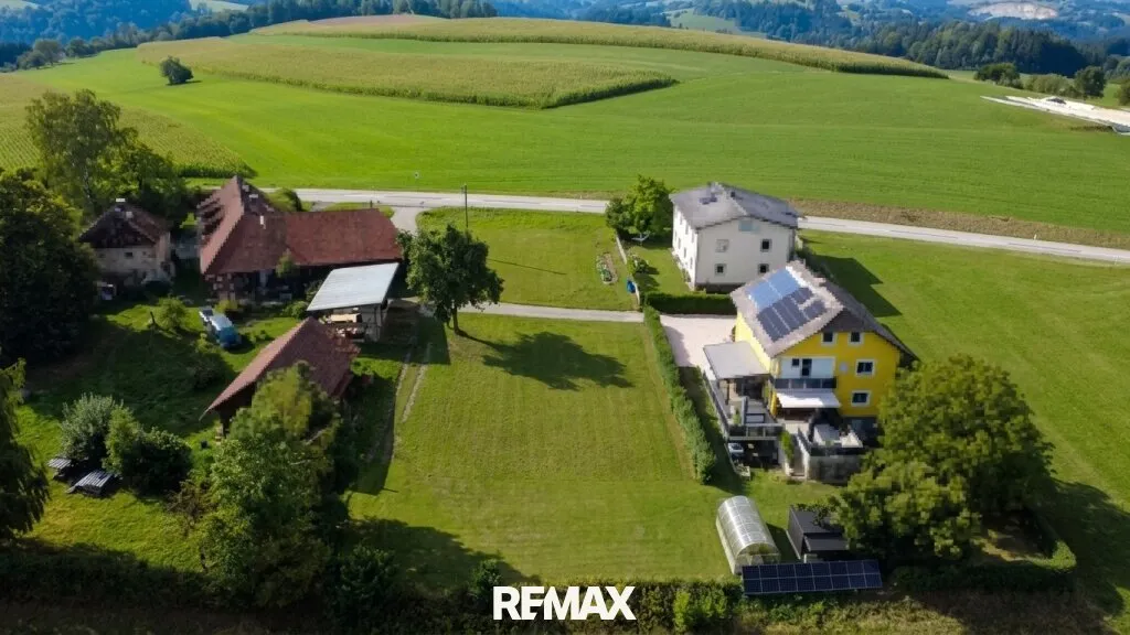 Schöne Aussicht inklusive - Baugrund mit zusätzlicher Perspektive in Altenfelden - Ansicht 2