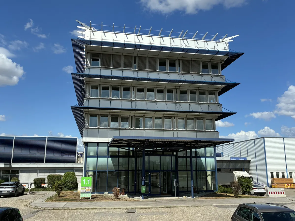 Moderner Business Park - Büros zu mieten - 2320 Schwechat - Ansicht 2