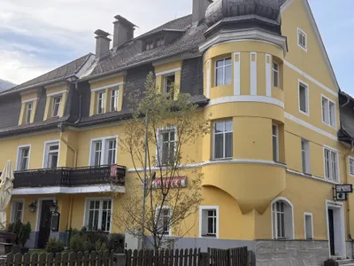 14-Zimmer-Gewerbeimmobilie kaufen in Villach Land – 500 m², € 1.190.000 – Bild 1 von 17