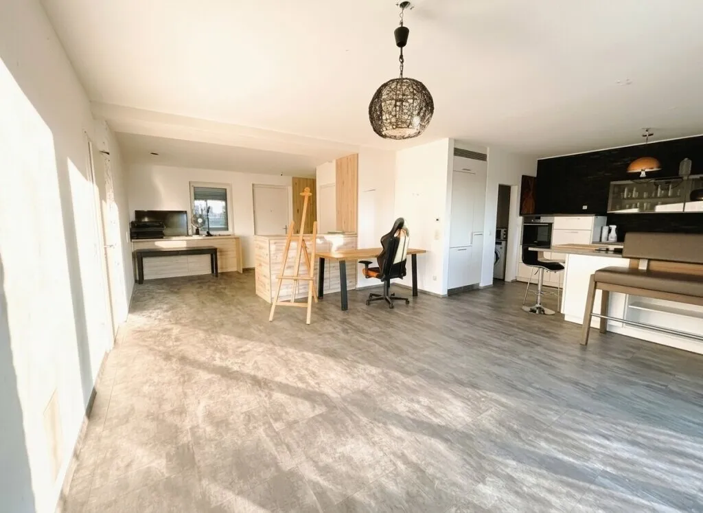 Wohnung mit großer Dachterrasse in perfekter Innenstadtlage! - Ansicht 2