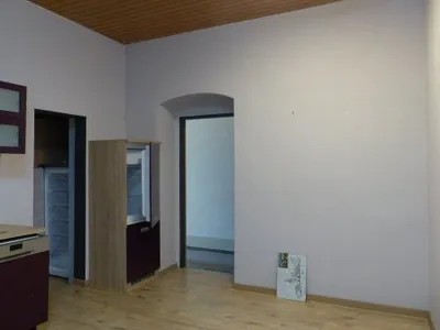 2-Zimmer-Gewerbeimmobilie mieten in Sankt Pölten Land – 65 m², € 742 – Bild 12 von 12