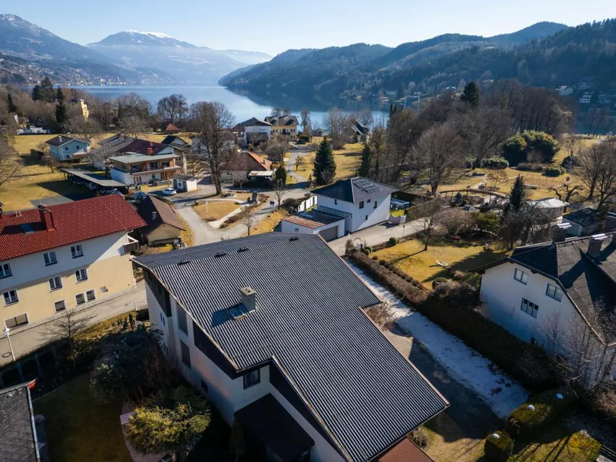 Eine einmalige Chance - Apartmenthaus mit Seezugang in bester Lage von Seeboden - Ansicht 2