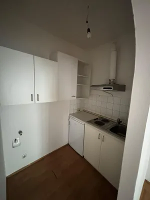1-Zimmer-Wohnung mieten in Linz Land – 27 m², € 370 – Bild 4 von 9