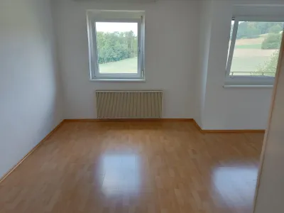 3-Zimmer-Wohnung mieten in Hartberg-Fürstenfeld – 79 m², € 698 – Bild 2 von 10