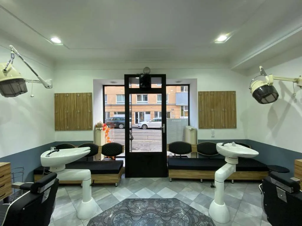 Friseur Salon aufgrund Erkrankung günstig abzugeben - Ansicht 2