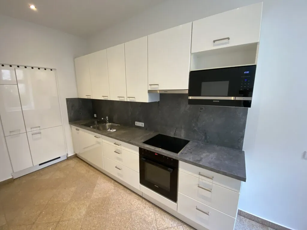 Helle, freundliche 4 Zimmer Maisonette Wohnung in Ruhelage nahe WU – pohled 2