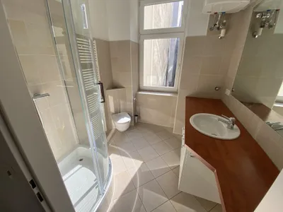 Helle, freundliche 4 Zimmer Maisonette Wohnung in Ruhelage nahe WU – Bild 3