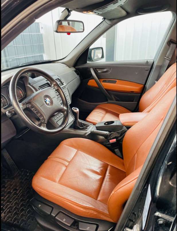 BMW X3 3.0d SUV / Geländewagen