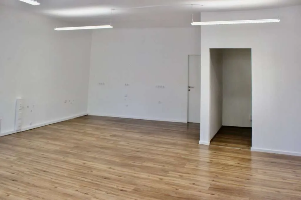 Büro, Praxis oder Ordination in Neunkirchen zu vermieten! - Visning 2