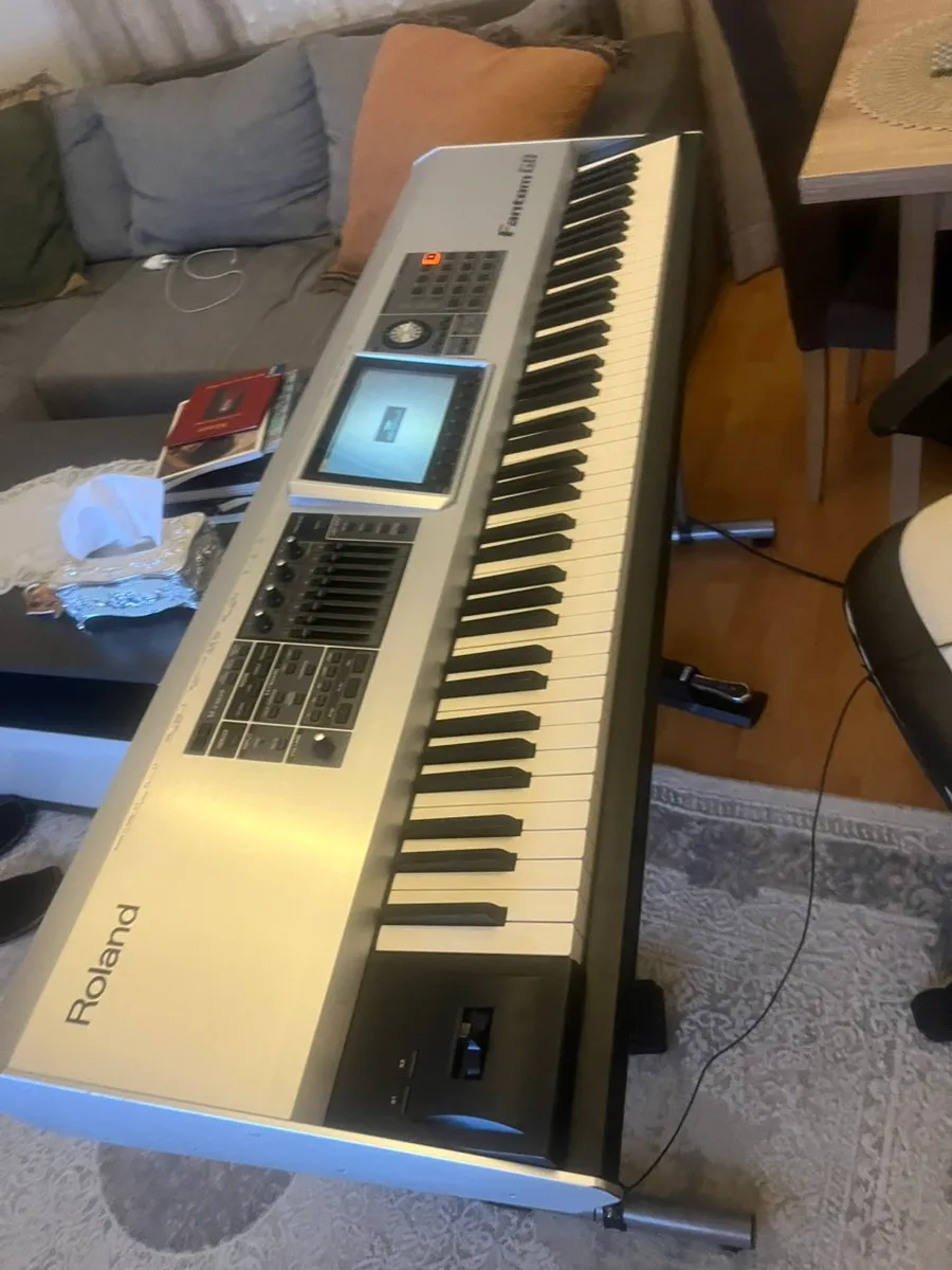 Used Roland Fantom G8 Roland Fantom G8, € 1.150,- (1150 Wien) - willhaben