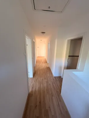 5-Zimmer-Haus mieten in Vöcklabruck – 145 m², € 2.700 – Bild 23 von 28