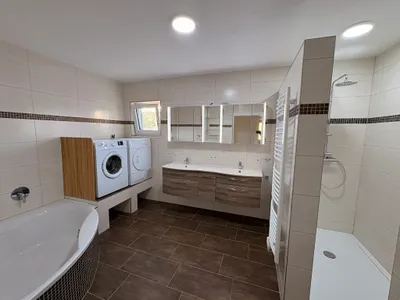 5-Zimmer-Haus mieten in Vöcklabruck – 145 m², € 2.700 – Bild 16 von 28