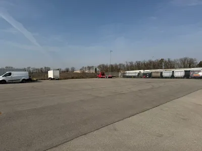 Immobilie mieten in Linz Land – 1 180 m², € 2 – Bild 3 von 9
