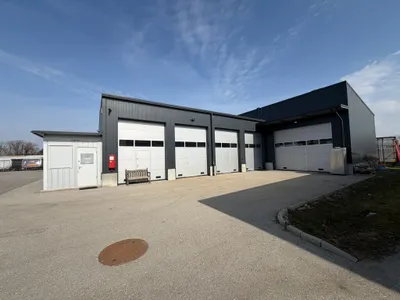 Immobilie mieten in Linz Land – 1 180 m², € 2 – Bild 7 von 9