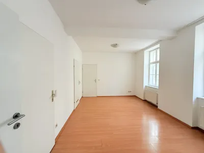 1718/1748900