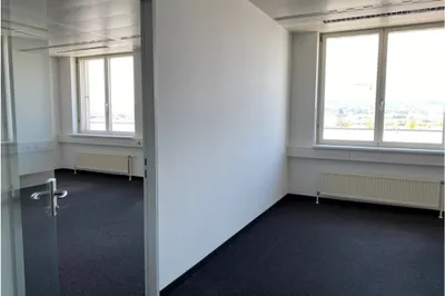 Gewerbeimmobilie mieten in Wien – 4 300 m², € 16 – Bild 7 von 11