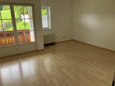 Wohnung mieten in Hallein – 91 m², € 1.100 – Bild 2 von 8