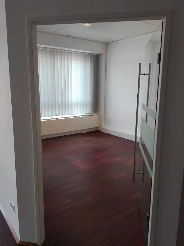 1220 Wien, 151,50 m² BÜRO-sofort beziehbar-PROVISIONSFREI zu vermieten - Ansicht 3