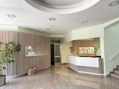 Gewerbeimmobilie mieten in Wien – 2 214 m², € 7 – Bild 2 von 10