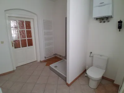 3-Zimmer-Gewerbeimmobilie mieten in Baden – 94 m², € 1.400 – Bild 10 von 12