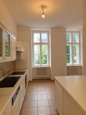 Provisionsfrei: Geräumige Altbau-Wohnung in Wien 14 an der U4 – Bild 3