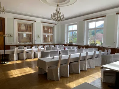 Gewerbeimmobilie mieten in Kirchdorf an der Krems – 1 100 m², € 3.000 – Bild 7 von 10