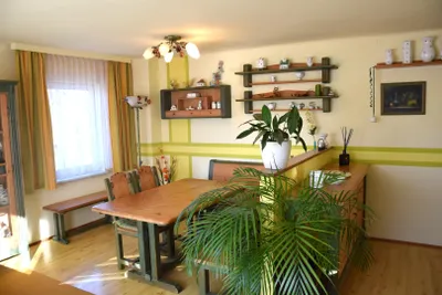 9-Zimmer-Haus kaufen in Wels-Land – 243 m², € 990.000 – Bild 20 von 27