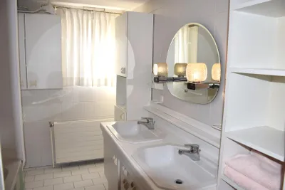 9-Zimmer-Haus kaufen in Wels-Land – 243 m², € 990.000 – Bild 25 von 27