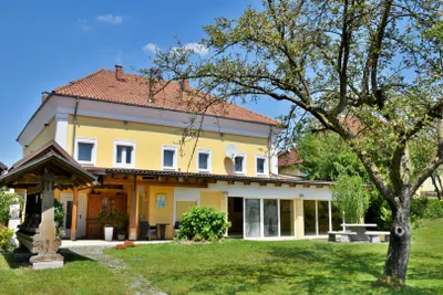 9-Zimmer-Haus kaufen in Wels-Land – 243 m², € 990.000 – Bild 4 von 27