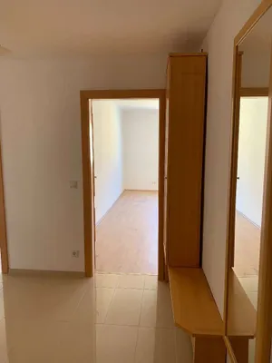 Bezugsfertige 3-Zimmer-Wohnung (80 m²) - ALL-IN-Warmmiete - Lift - Nähe U-Bahn – Bild 2