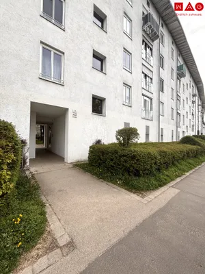 3-Zimmer-Wohnung mieten in Linz – 89,1 m², € 958 – Bild 1 von 4